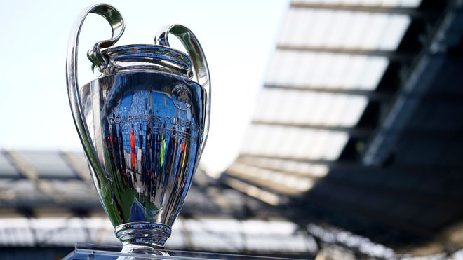 论员苏群也 论员苏群也